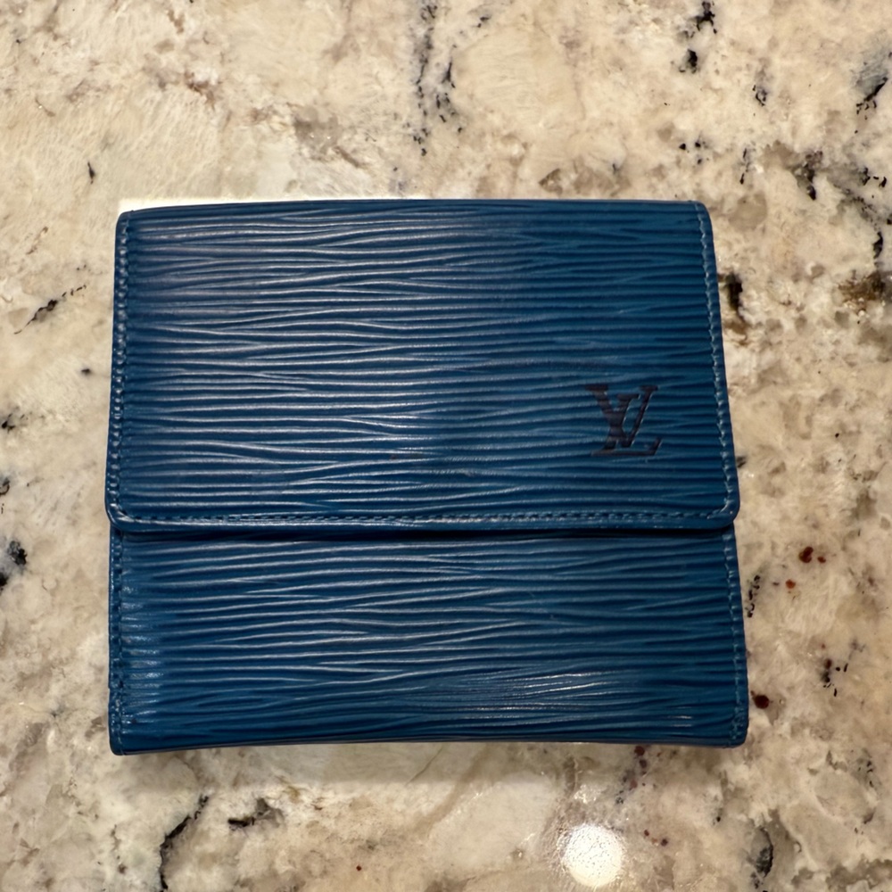 Louis Vuitton EUC Epi Leather Blue Dual-sided Wallet